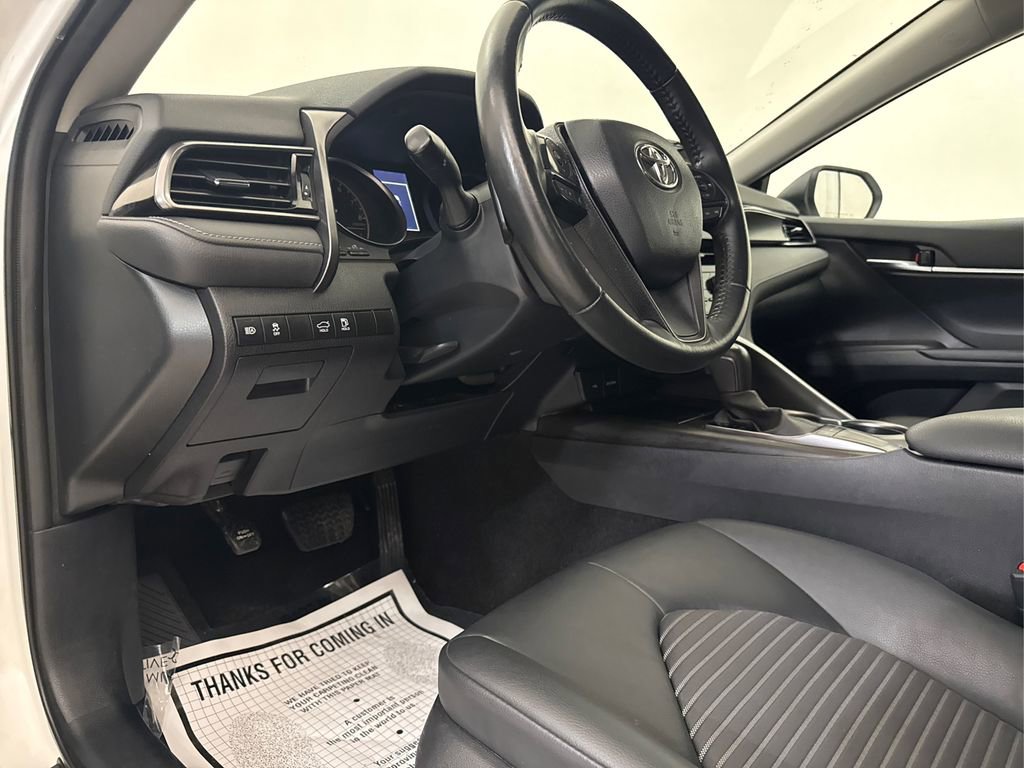 Used 2023 Toyota Camry SE FWD image 27