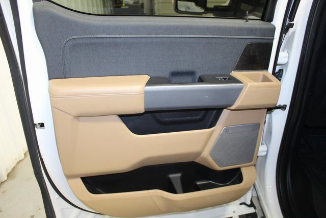 Used 2021 Ford F150 Lariat w/ Max Trailer Tow Package image 12