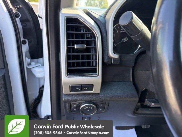 Used 2021 Ford F350 Lariat w/ Lariat Value Package AWD/4WD image 15