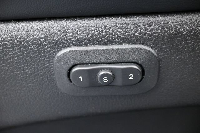 Used 2021 Jeep Grand Cherokee Limited w/ Luxury Group II RWD image 15