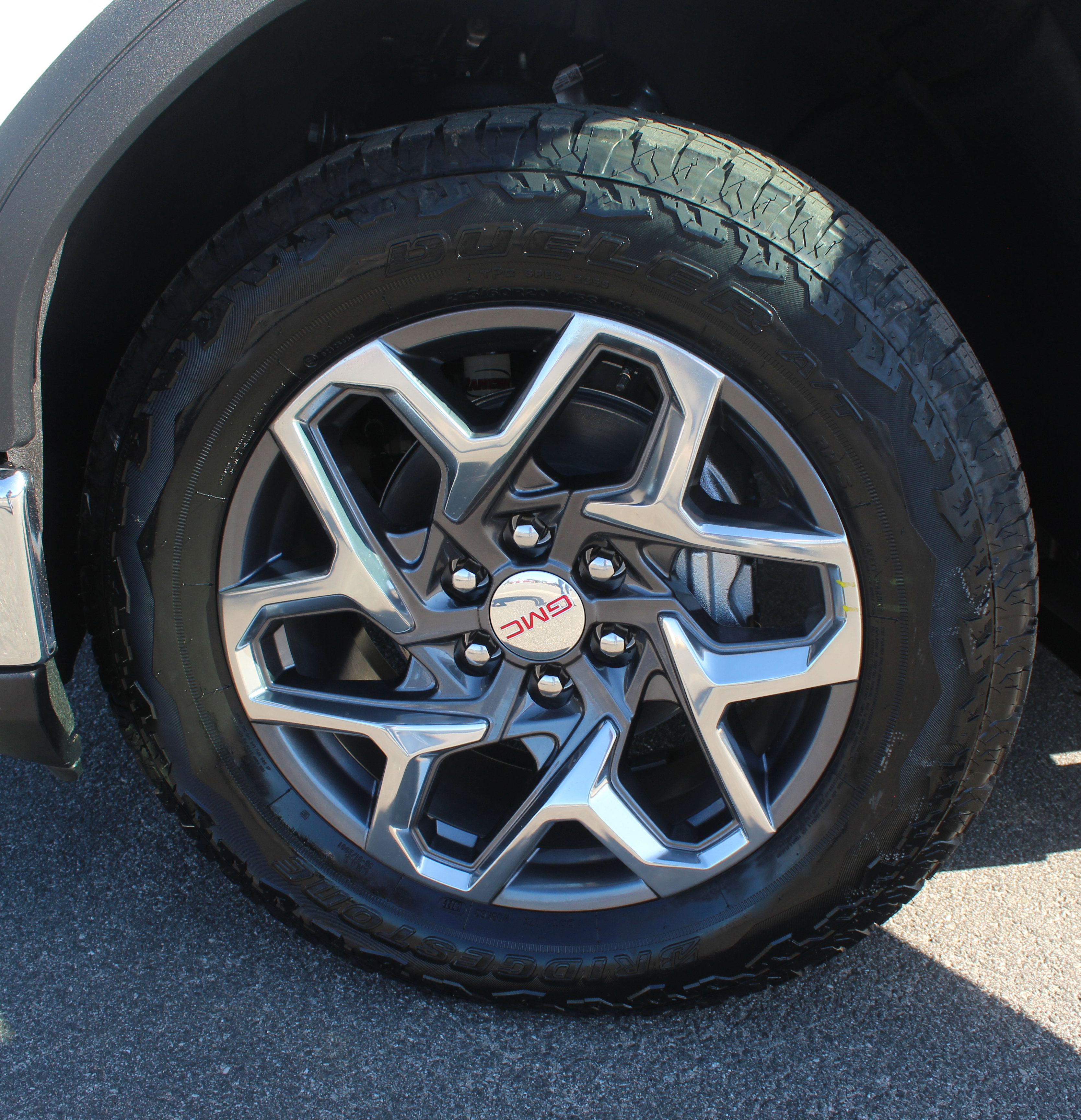 New 2026 GMC Sierra 1500 SLT image 23