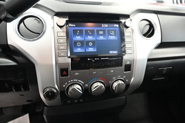 Used 2020 Toyota Tundra SR5 AWD/4WD image 16