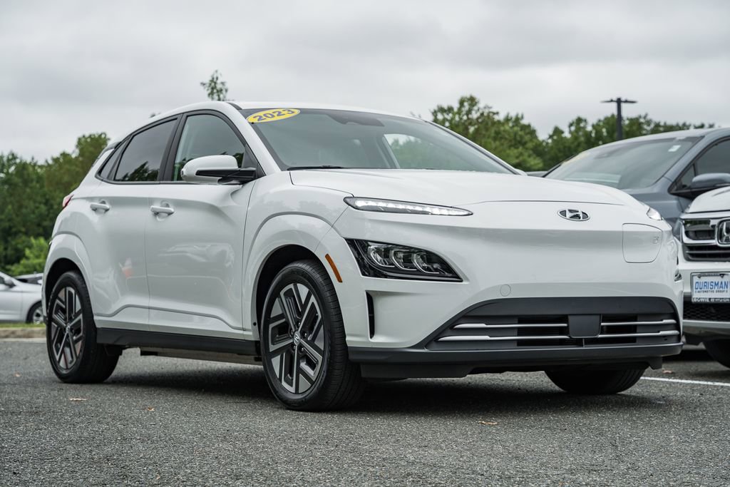 Certified 2023 Hyundai Kona Limited w/ Cargo Package