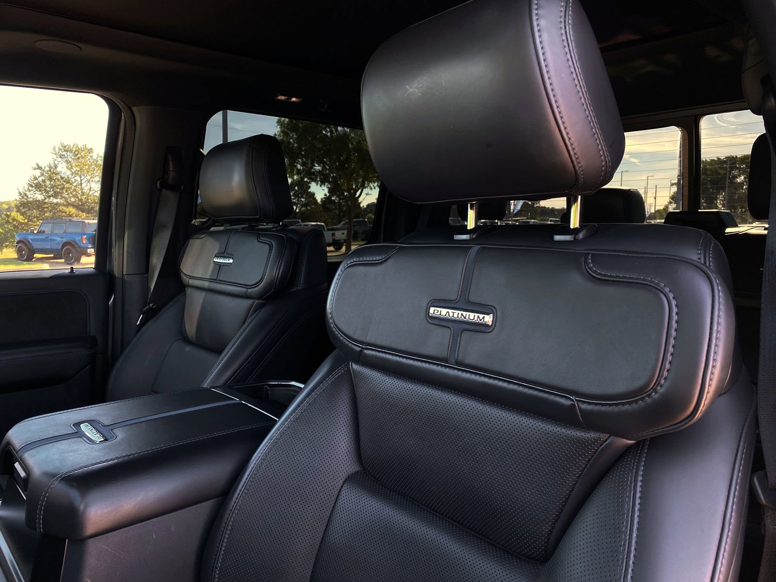 Used 2025 Ford F250 Platinum image 15