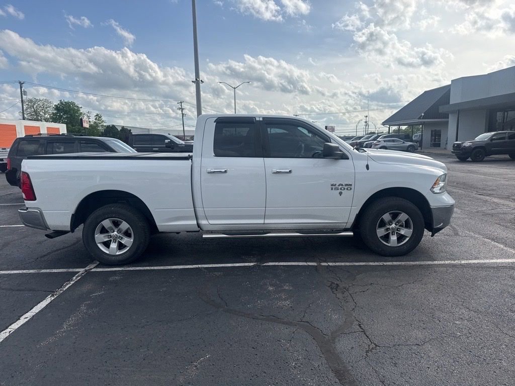 Used 2015 RAM 1500 SLT AWD/4WD image 9