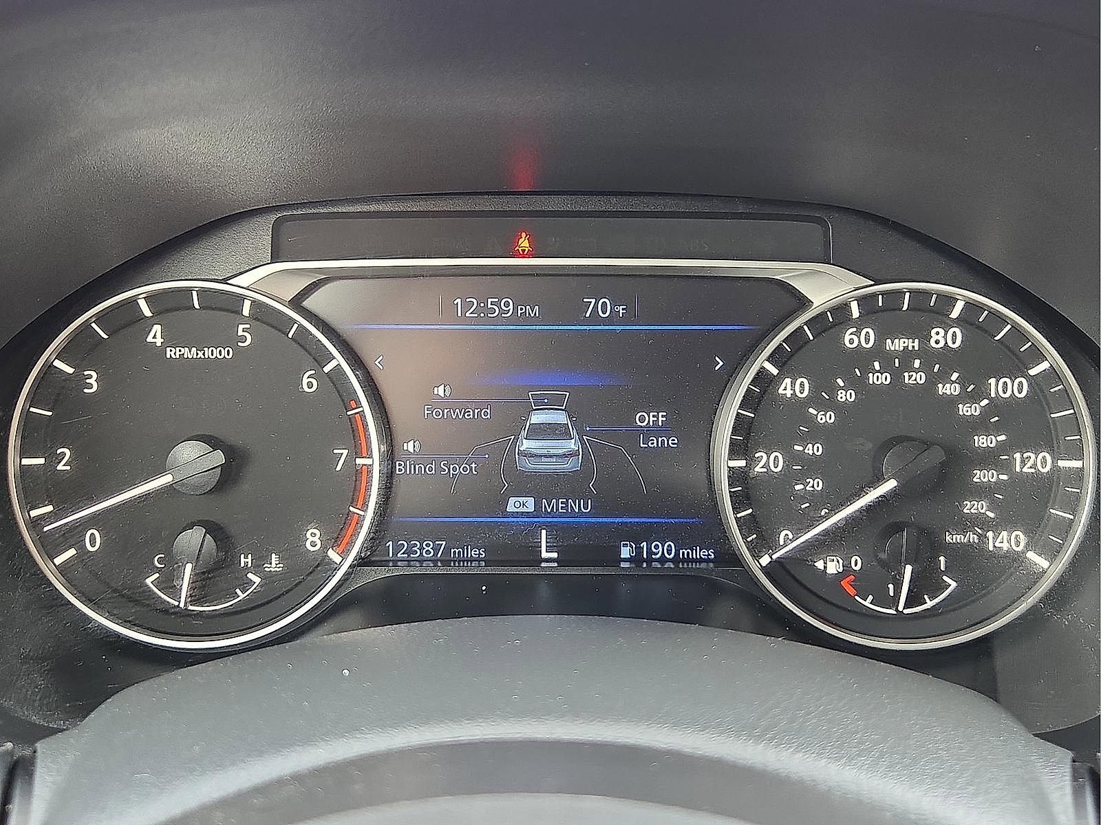 Used 2025 Nissan Altima 2.5 SV FWD image 23