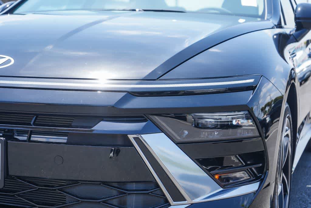 New 2026 Hyundai Sonata SEL FWD image 10