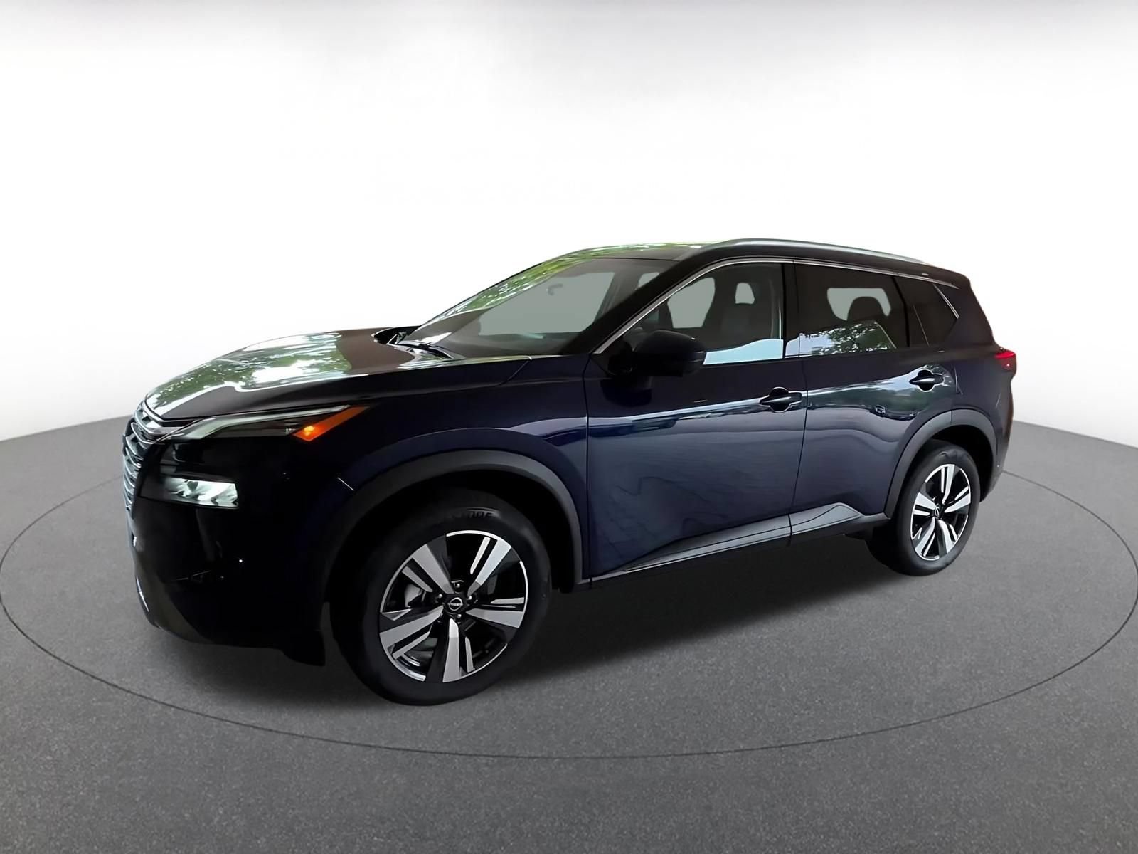 Used 2026 Nissan Rogue SL FWD image 8