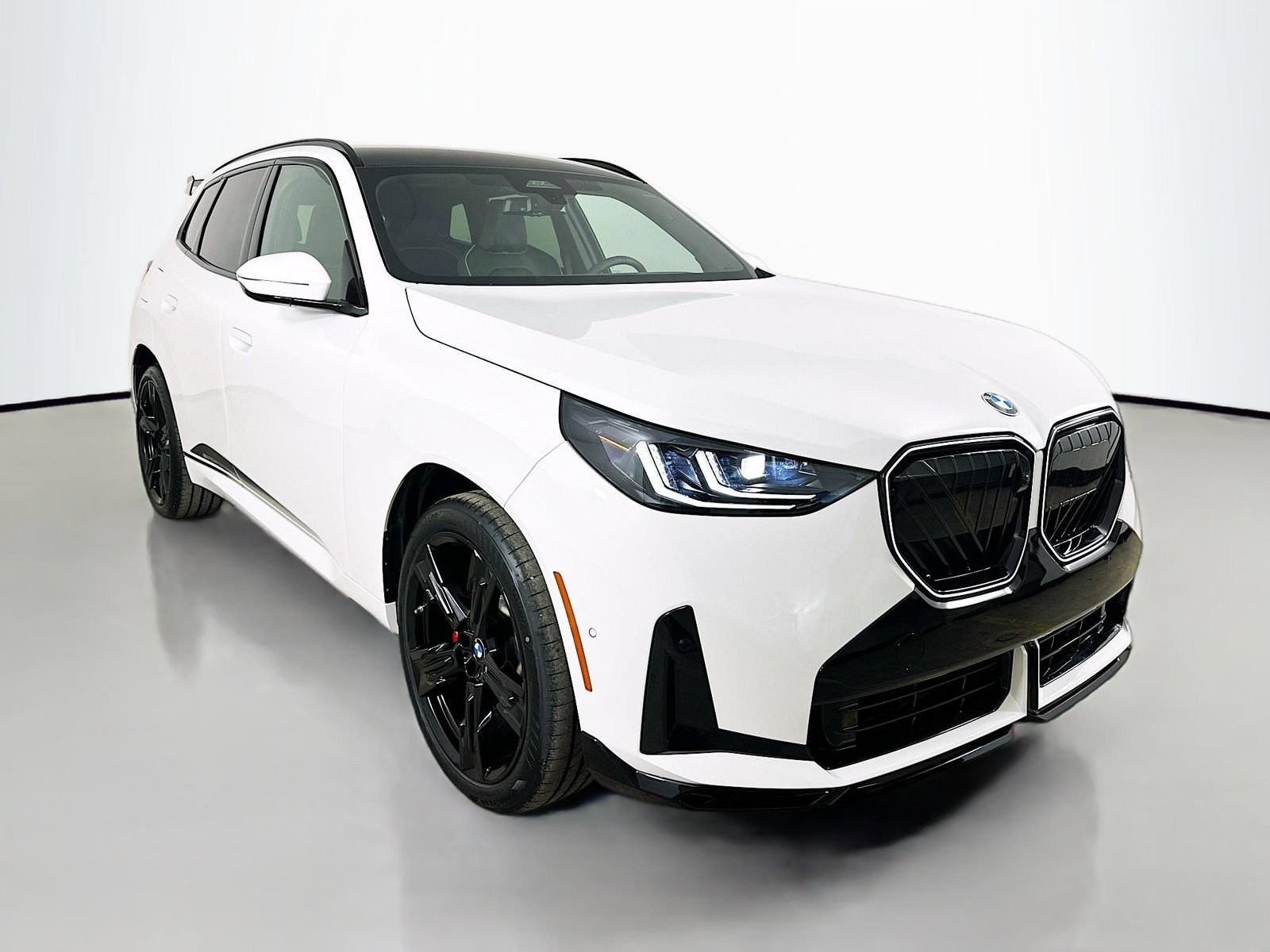 New 2026 BMW X3 xDrive30i w/ Premium Package AWD/4WD image 3