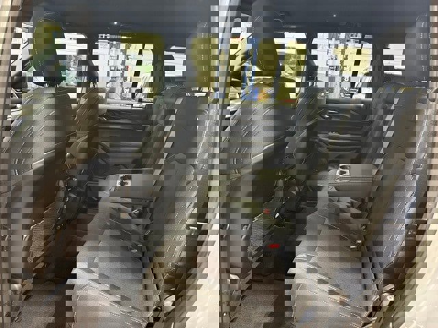 New 2025 Jeep Grand Cherokee Laredo w/ Luxury Tech Group I image 12