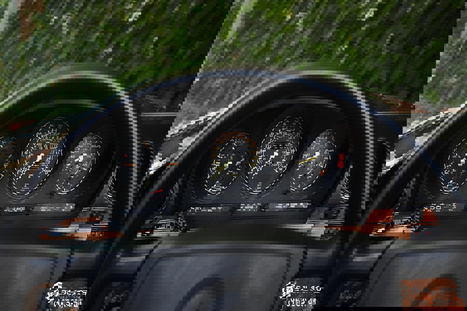 Used 1987 Mercedes-Benz 560 SL image 35