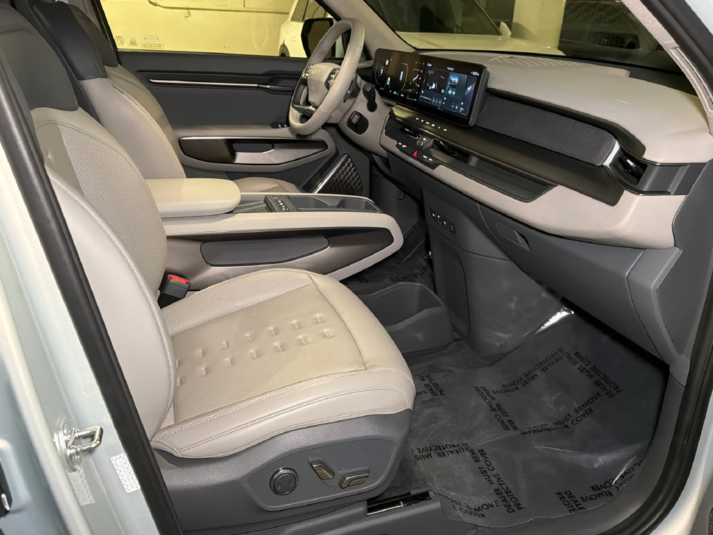Certified 2024 Kia EV9 Wind AWD/4WD image 13