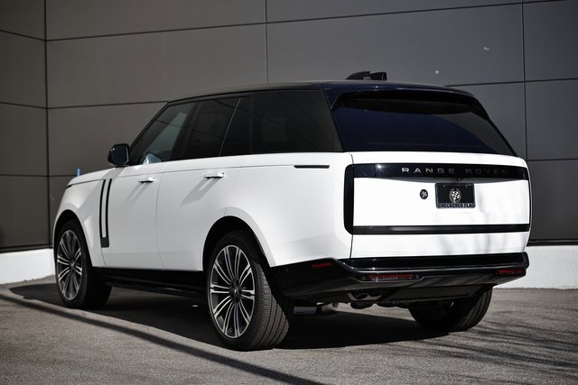 New 2025 Land Rover Range Rover Autobiography image 11
