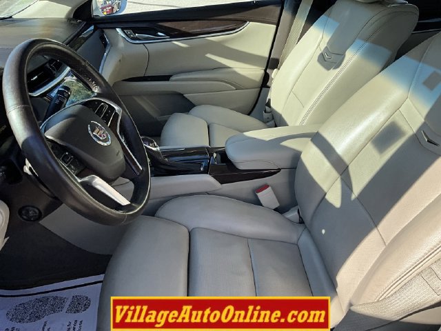 Used 2013 Cadillac XTS Premium AWD/4WD image 18