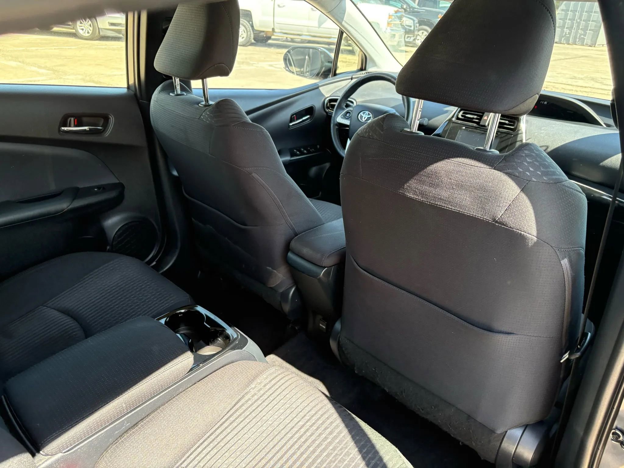 Used 2017 Toyota Prius Prime Plus w/ Carpet Mat Package image 16