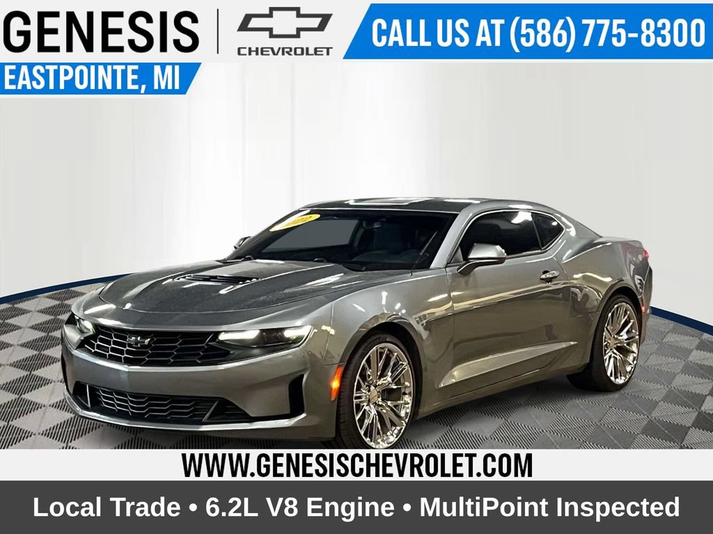 Used 2022 Chevrolet Camaro LT RWD image 1