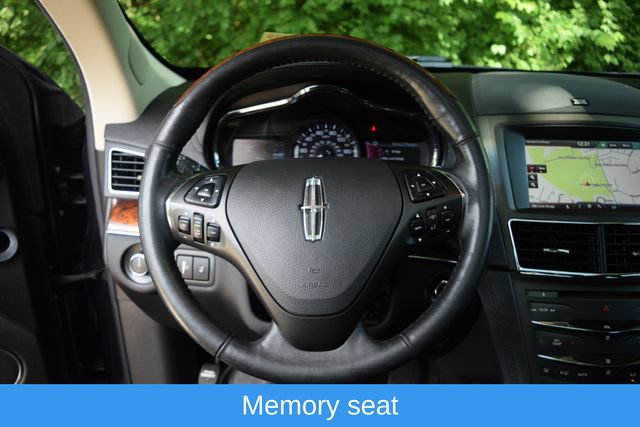 Used 2014 Lincoln MKT AWD w/ Equipment Group 201A image 4