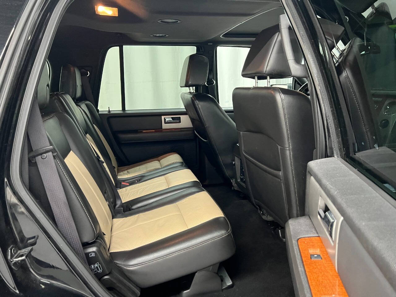 Used 2008 Ford Expedition Eddie Bauer AWD/4WD image 11