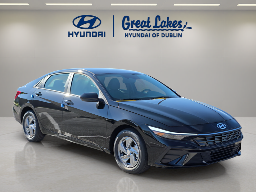 New 2026 Hyundai Elantra SE FWD image 7
