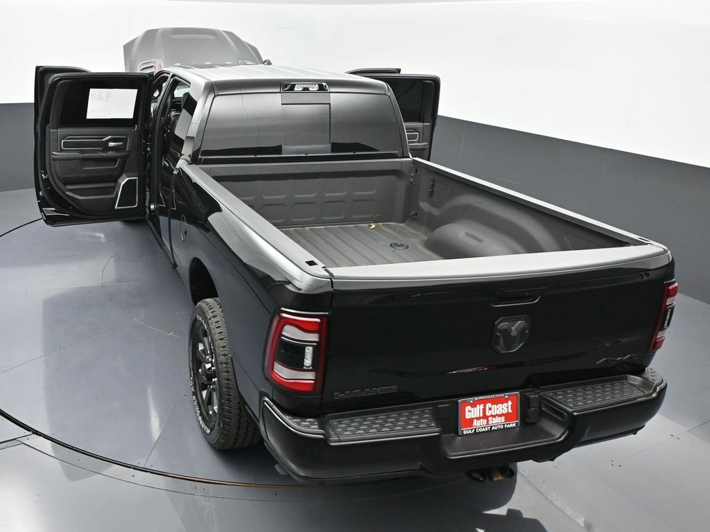 Used 2024 RAM 3500 Laramie w/ Night Edition image 48