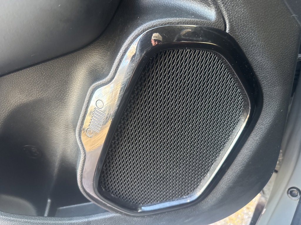 Used 2020 Jeep Renegade Altitude image 31