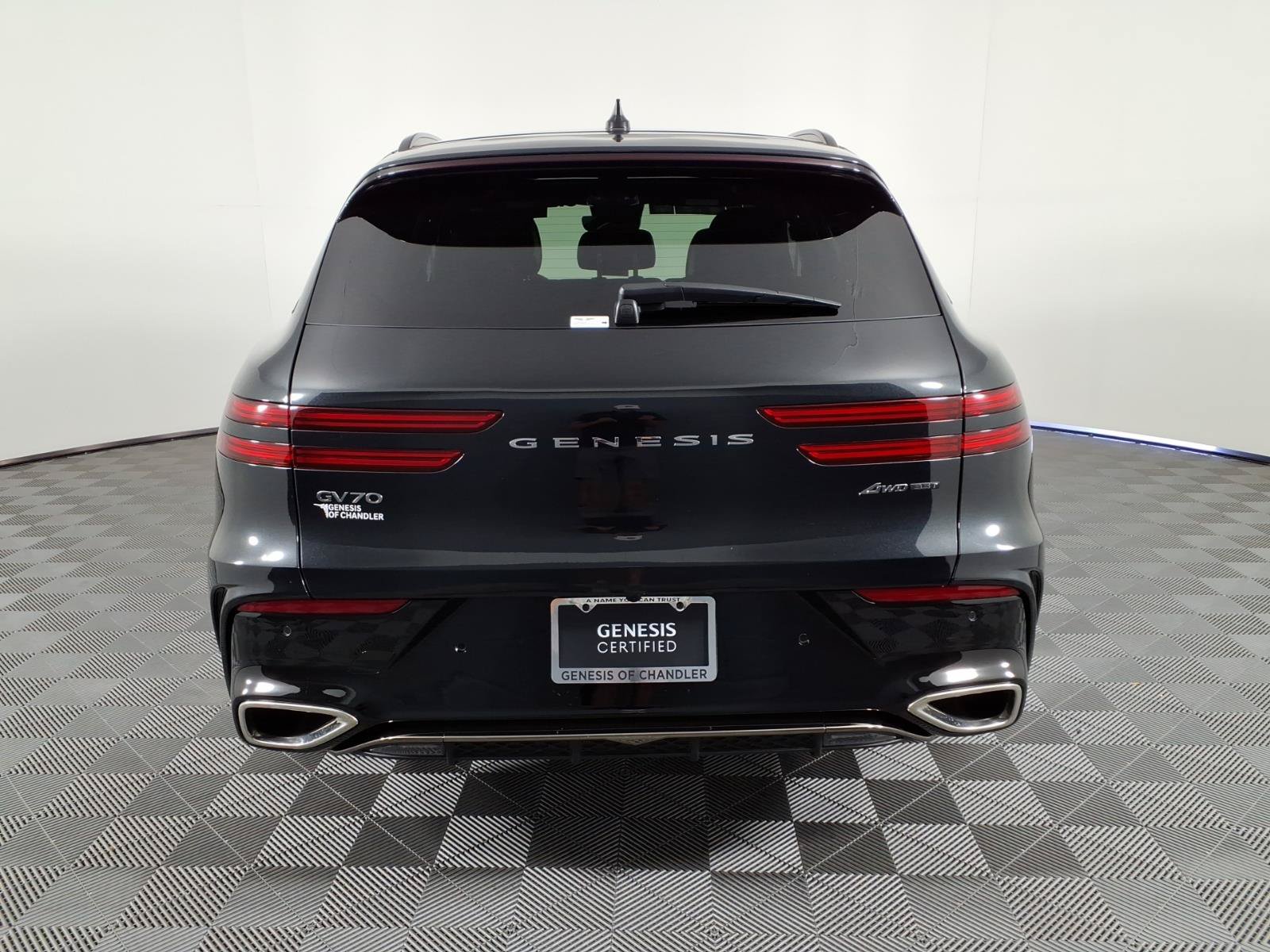 Certified 2026 Genesis GV70 3.5T Sport Advanced AWD/4WD image 4