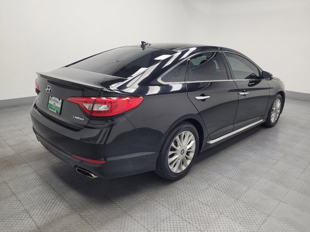 Used 2015 Hyundai Sonata Limited w/ Option Group 06 FWD image 9