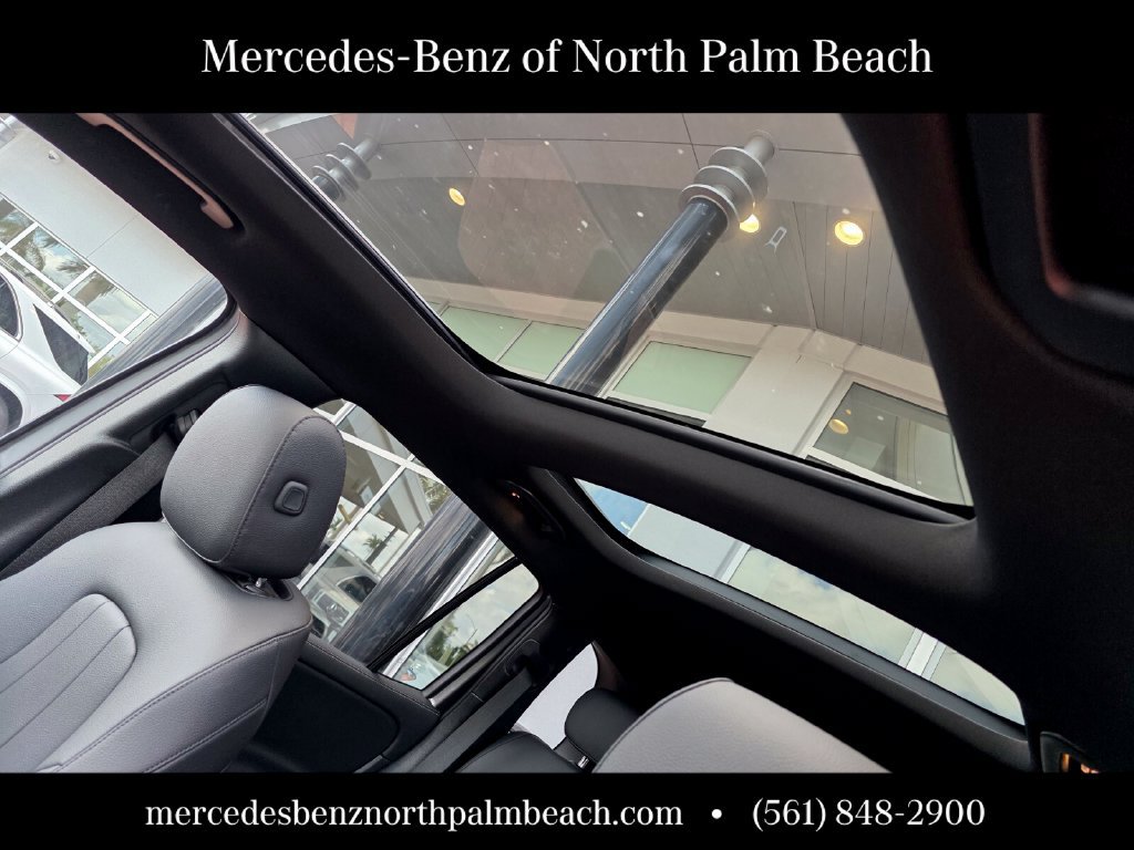 Used 2026 Mercedes-Benz GLB 250 image 12