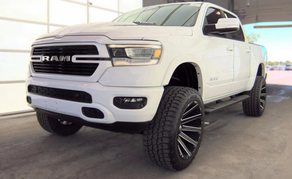Used 2021 RAM 1500 Laramie w/ Sport Appearance Package AWD/4WD image 4