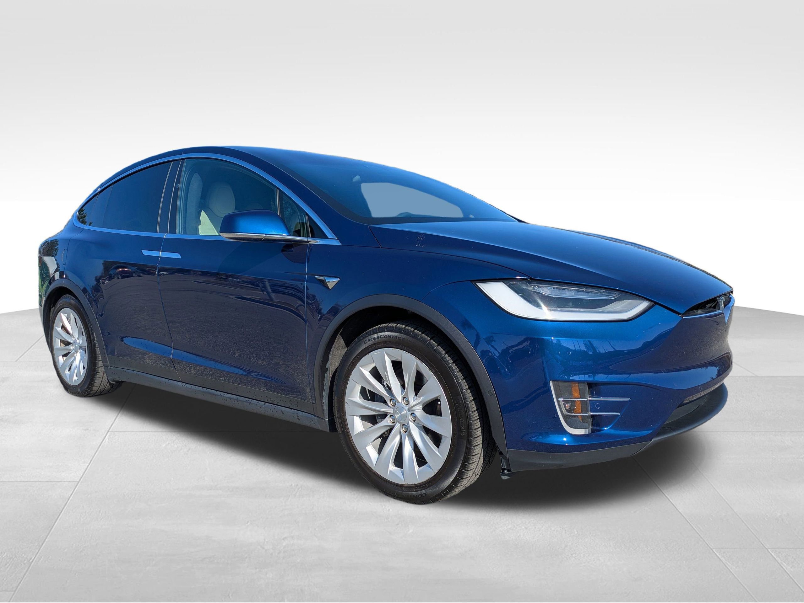 Used 2020 Tesla Model X Long Range image 1
