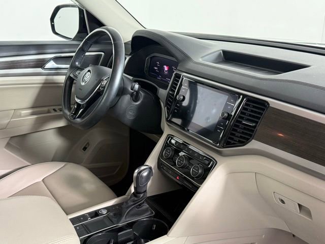 Used 2020 Volkswagen Atlas SEL FWD image 35