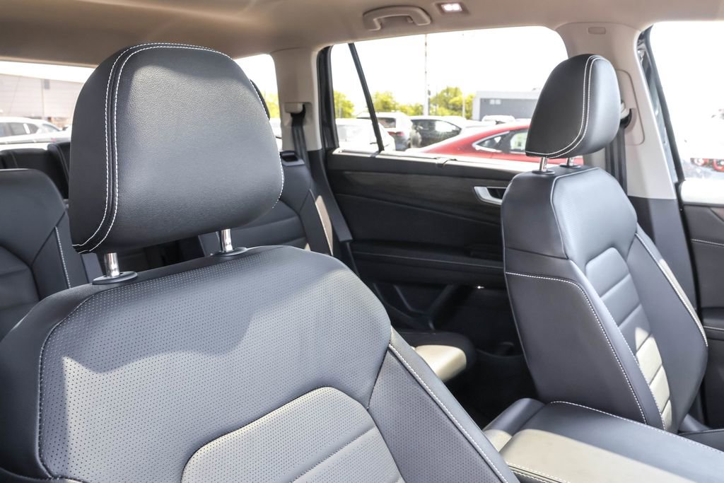 Used 2026 Volkswagen Atlas SEL AWD/4WD image 42