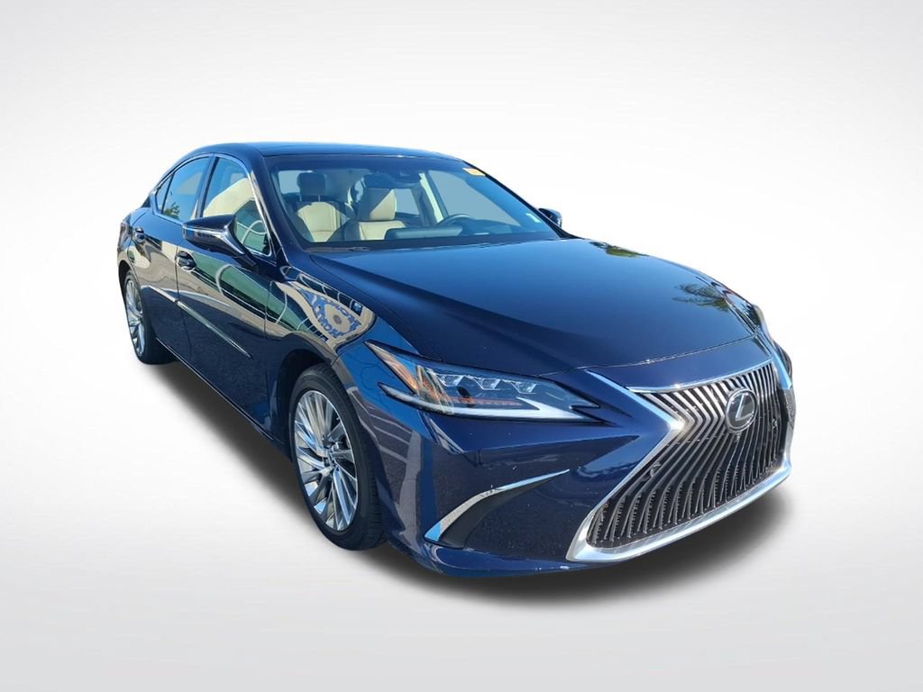 Used 2019 Lexus ES 350 Ultra Luxury w/ Accessory Package 2 FWD image 3