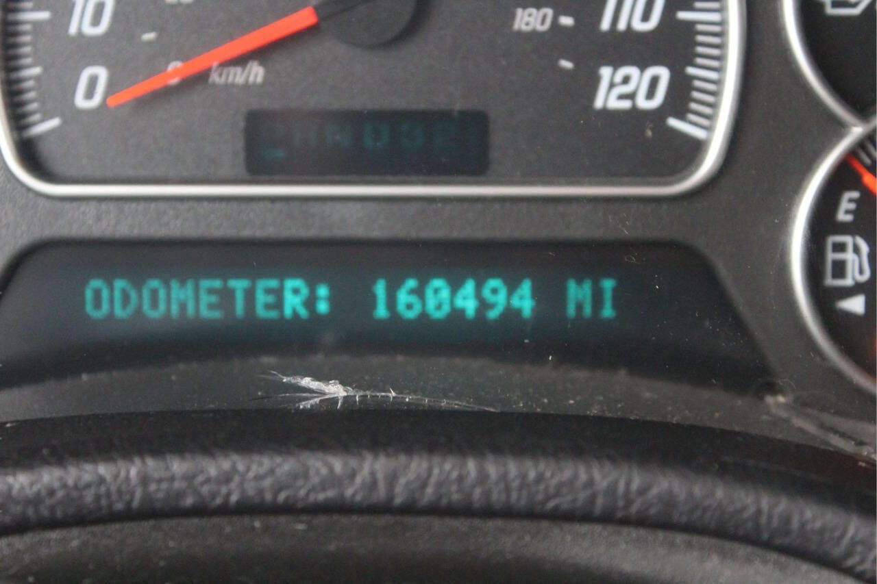 Used 2005 GMC Envoy Denali image 9