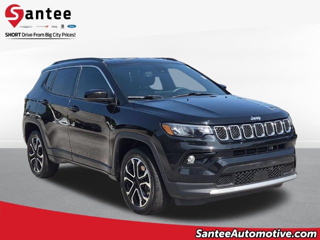 Used 2023 Jeep Compass Limited AWD/4WD image 1