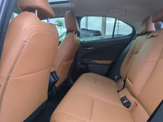 Used 2019 Lexus UX 250h image 82