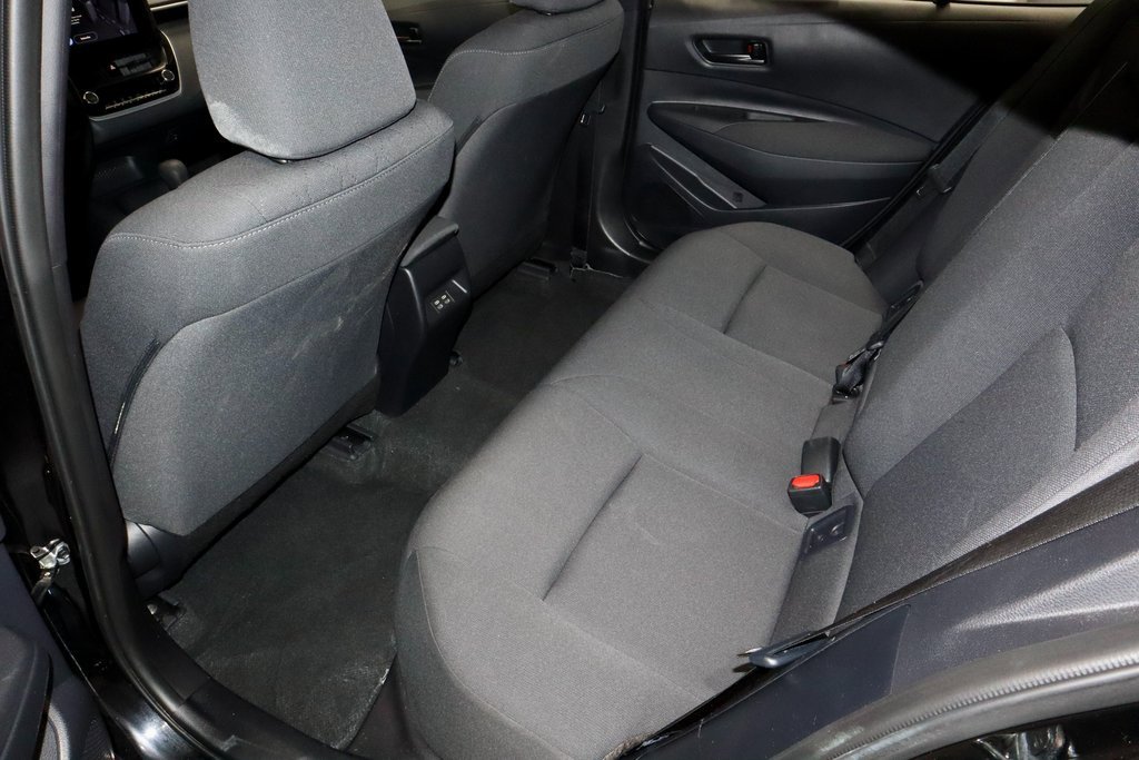 Used 2025 Toyota Corolla LE image 20