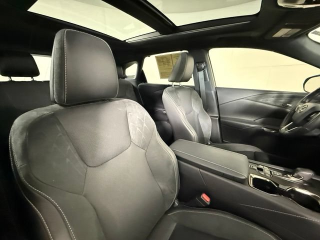Used 2025 Lexus RX 450h AWD w/ Convenience Package image 31