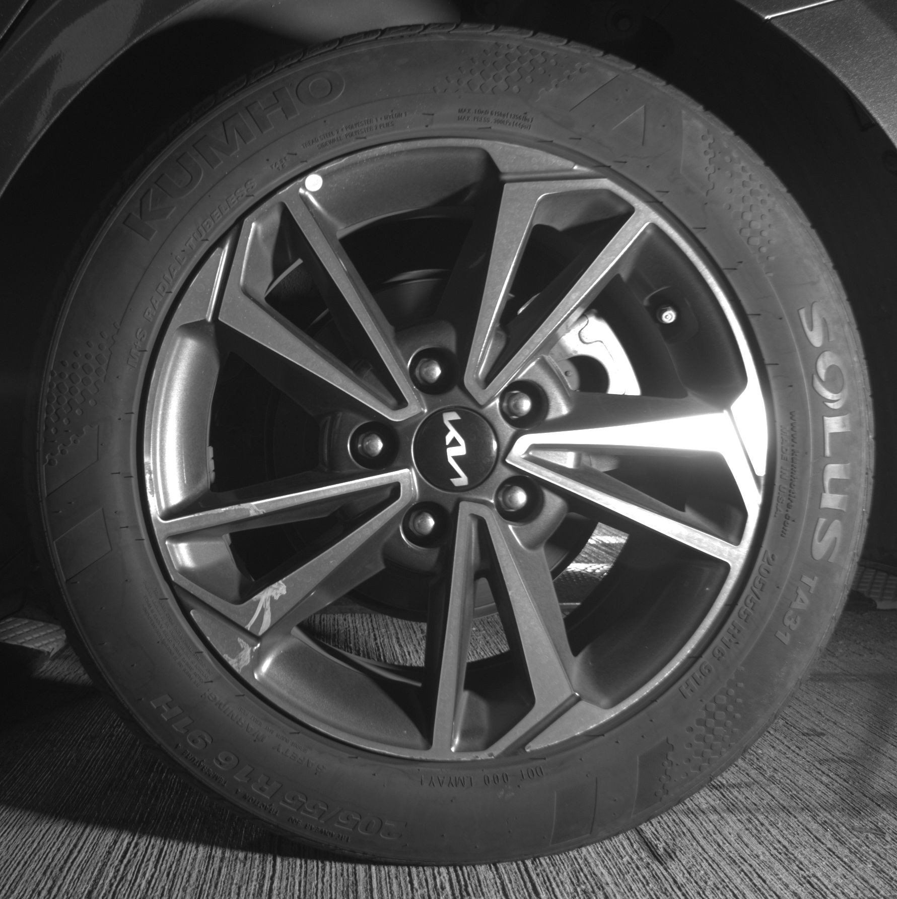 Used 2024 Kia Forte LXS image 19