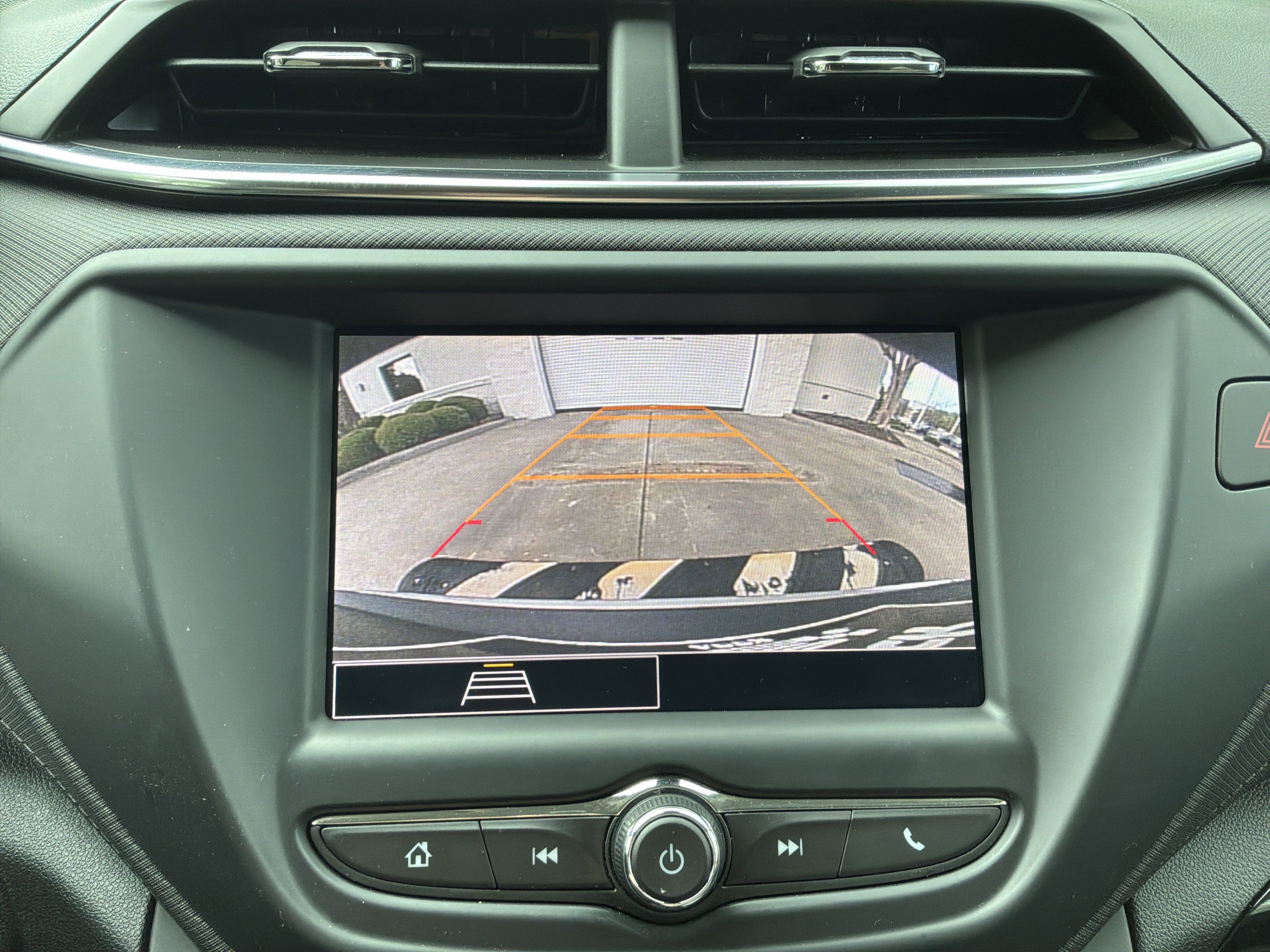 Used 2022 Chevrolet TrailBlazer LT AWD/4WD image 25