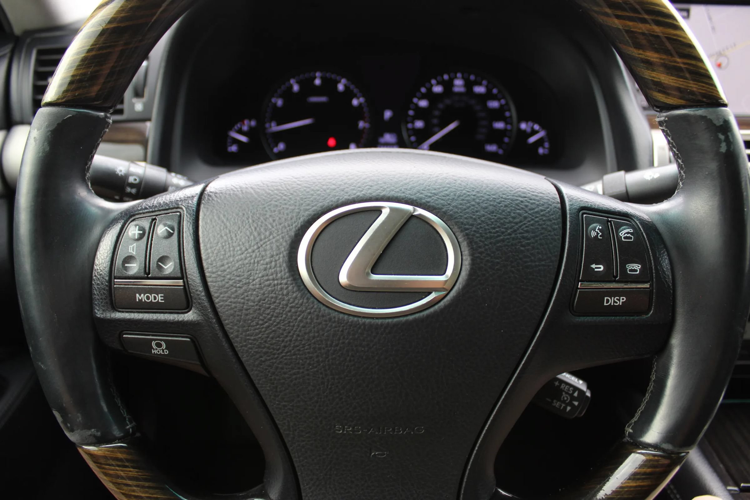 Used 2015 Lexus LS 460 AWD w/ Comfort Package image 15