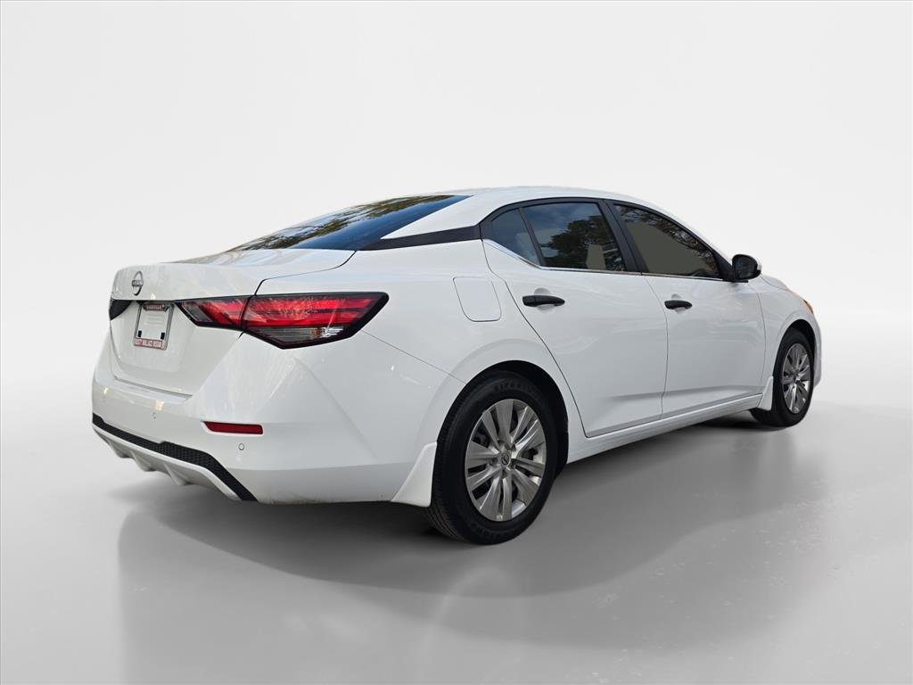 Used 2024 Nissan Sentra S image 5