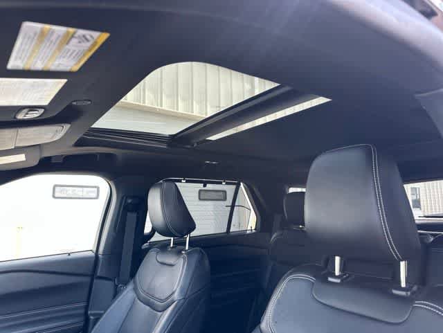 Used 2021 Ford Explorer ST w/ Equipment Group 401A AWD/4WD image 7