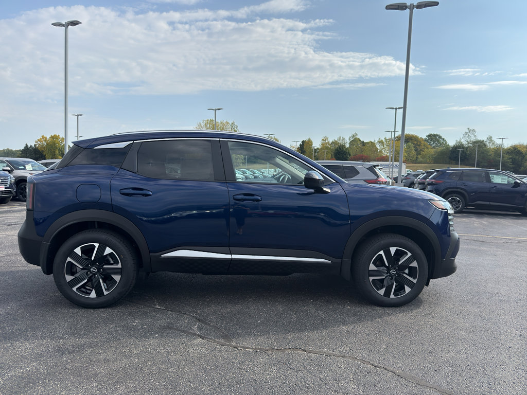 New 2026 Nissan Kicks SV w/ SV Premium Package AWD/4WD image 4