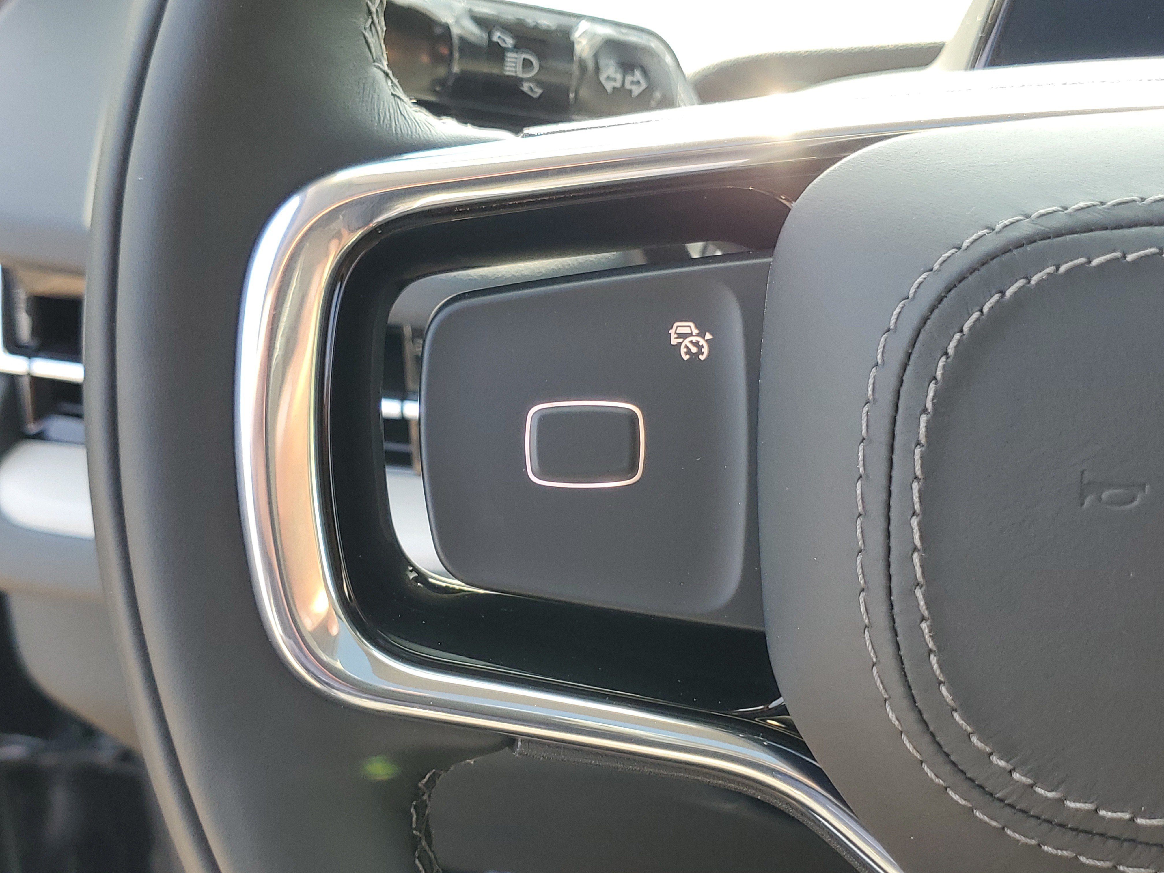 New 2027 Lincoln Navigator Reserve AWD/4WD image 17