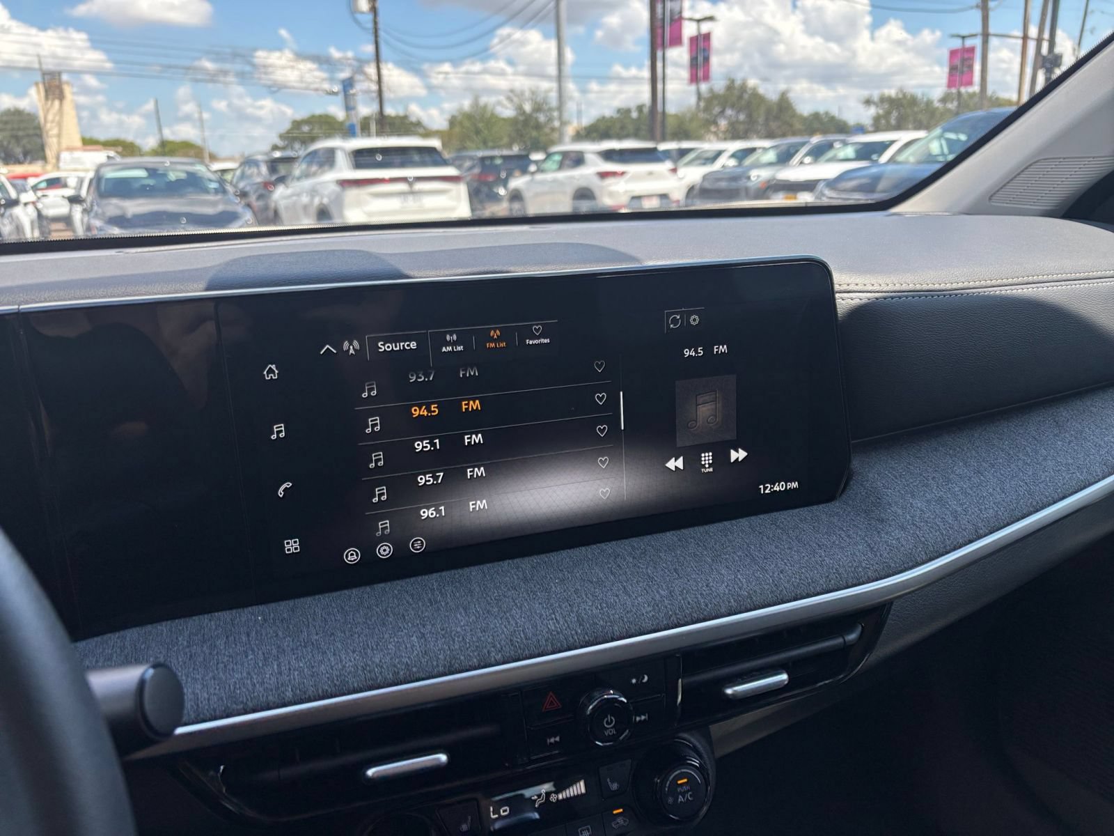 Used 2026 Nissan Kicks SV w/ Cold Weather Package AWD/4WD image 19