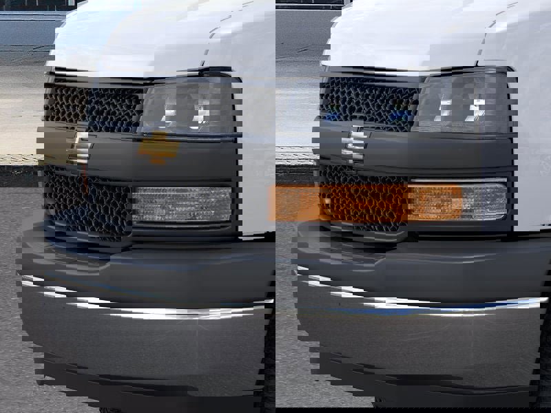New 2026 Chevrolet Express 3500 image 37