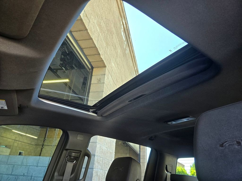 Used 2024 GMC Sierra 2500 AT4 w/ AT4 Premium Plus Package image 25