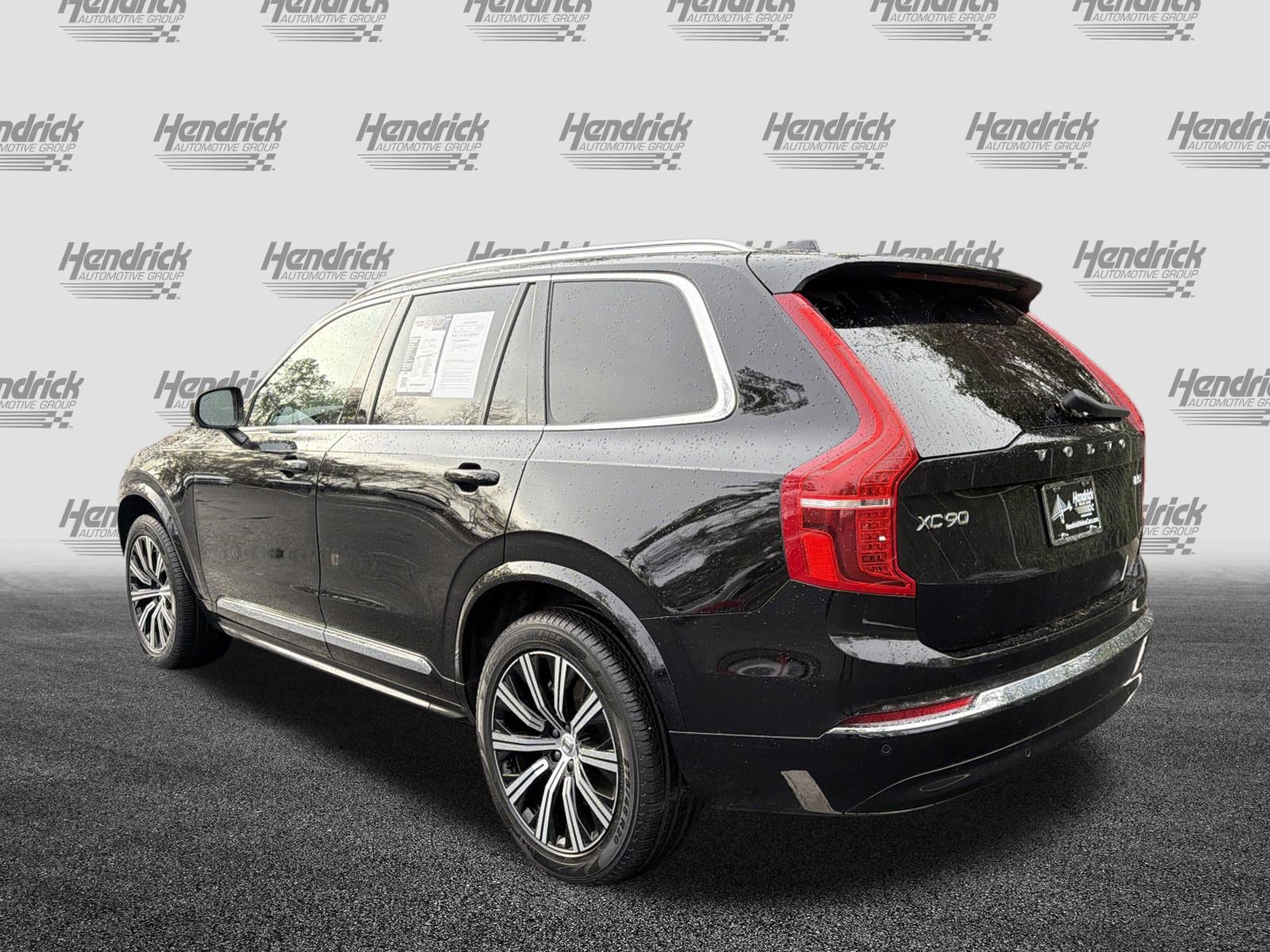 Certified 2025 Volvo XC90 B5 Core image 8