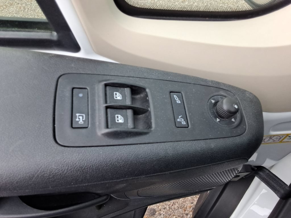 Used 2022 RAM ProMaster 3500 w/ Driver Convenience Group FWD image 18